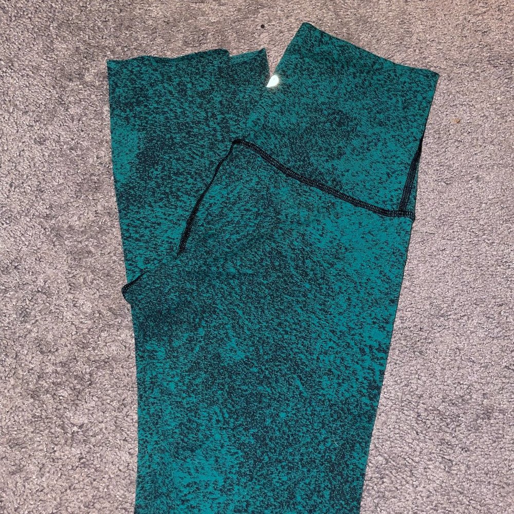 Lululemon Legging - Size 4